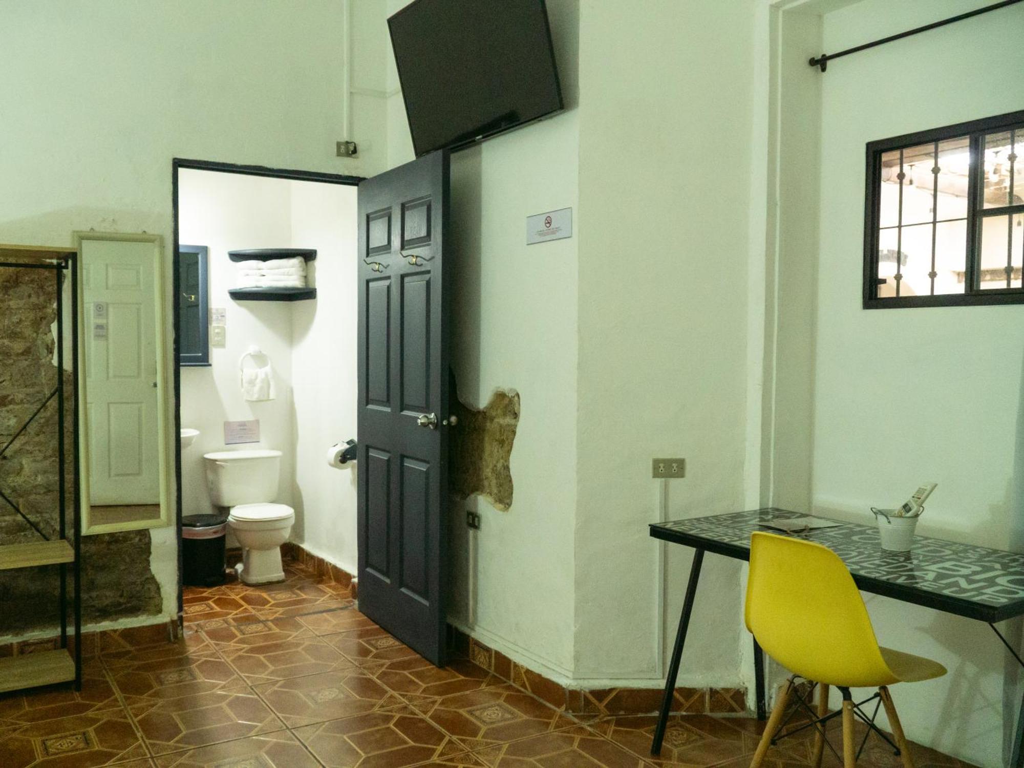 La Casa De Mamapan Hotel Colonial Ahuachapán 外观 照片